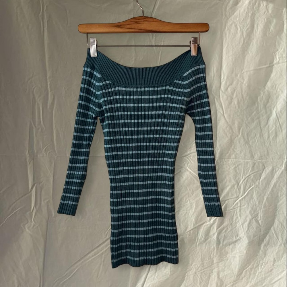 Y2K Teal Striped Off Shoulder Top